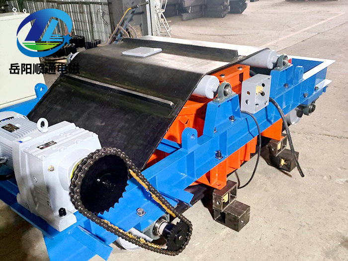 MC22系列自卸式电磁除铁器