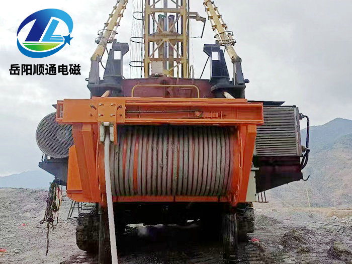 万伏高压电缆卷筒